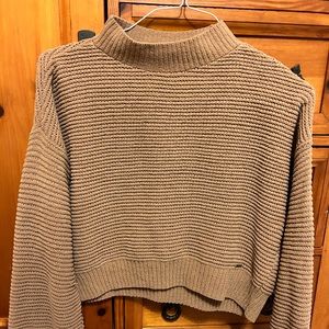Hollister small crop sweater - like new